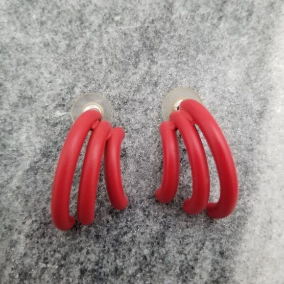 Vintage Funky Red Modernist Post Earrings, Retro 80s Style - Picture 4 of 4
